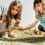 Tuinieren met kinderen is leuk en leerzaam